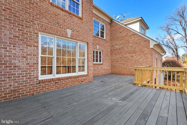 451 SENECA RD, Great Falls, VA 22066