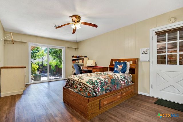 97 W Mimosa Circle, San Marcos, TX 78666