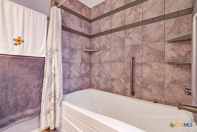 97 W Mimosa Circle, San Marcos, TX 78666