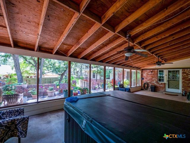 97 W Mimosa Circle, San Marcos, TX 78666