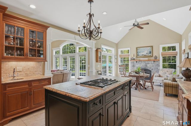 117 Litchfield Turnpike, Bethany, CT 06524