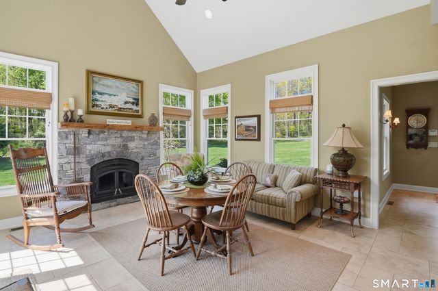 117 Litchfield Turnpike, Bethany, CT 06524