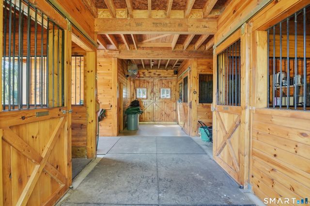 117 Litchfield Turnpike, Bethany, CT 06524