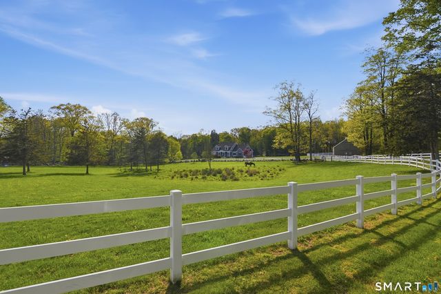 117 Litchfield Turnpike, Bethany, CT 06524