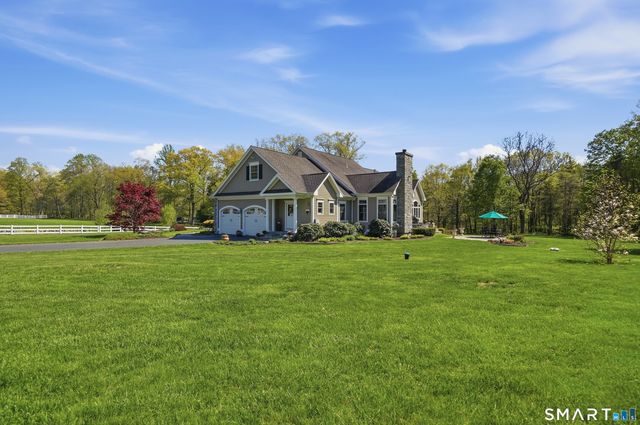117 Litchfield Turnpike, Bethany, CT 06524