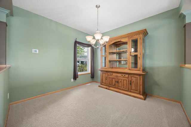 11265 68th Street NE, Albertville, MN 55301