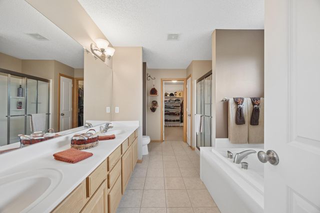 11265 68th Street NE, Albertville, MN 55301