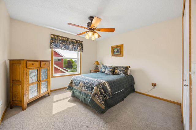 11265 68th Street NE, Albertville, MN 55301
