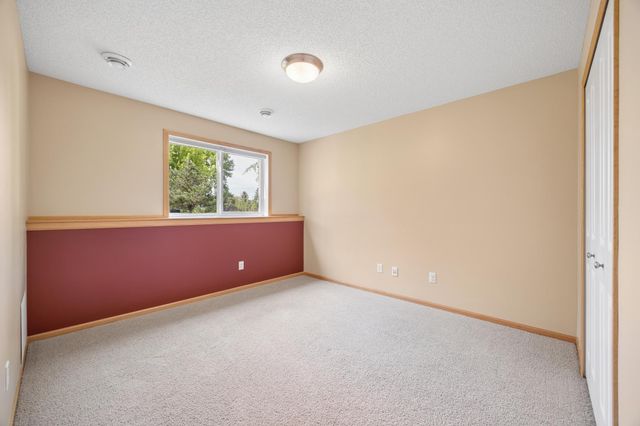 11265 68th Street NE, Albertville, MN 55301