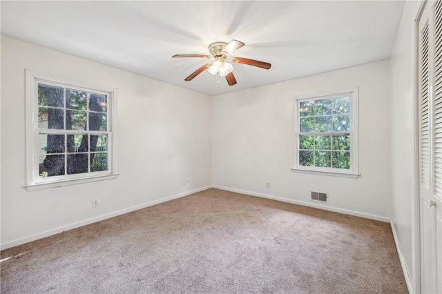19 Roving Hills Circle, Cartersville, GA 30121