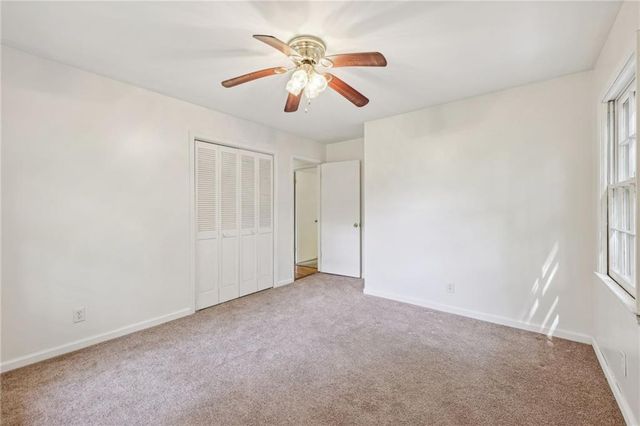 19 Roving Hills Circle, Cartersville, GA 30121