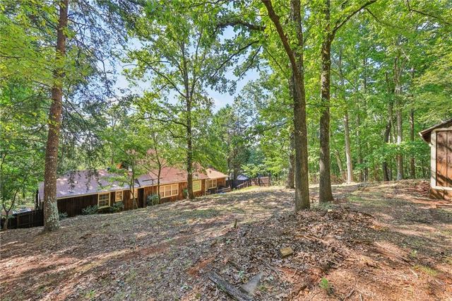 19 Roving Hills Circle, Cartersville, GA 30121
