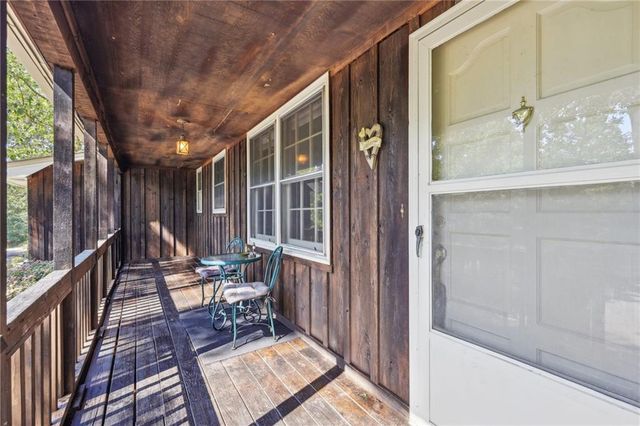 19 Roving Hills Circle, Cartersville, GA 30121