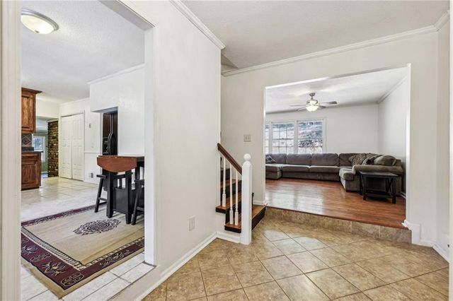 19 Roving Hills Circle, Cartersville, GA 30121