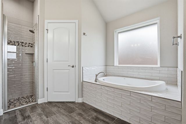 11828 Serval Street, Godley, TX 76044