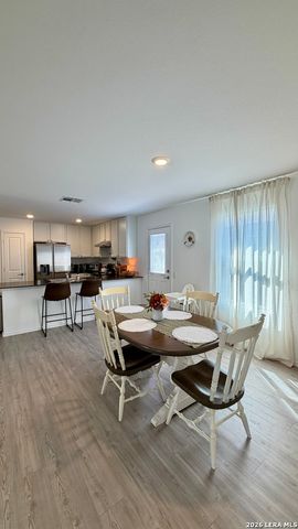 13322 Furyk Dr, San Antonio, TX 78230