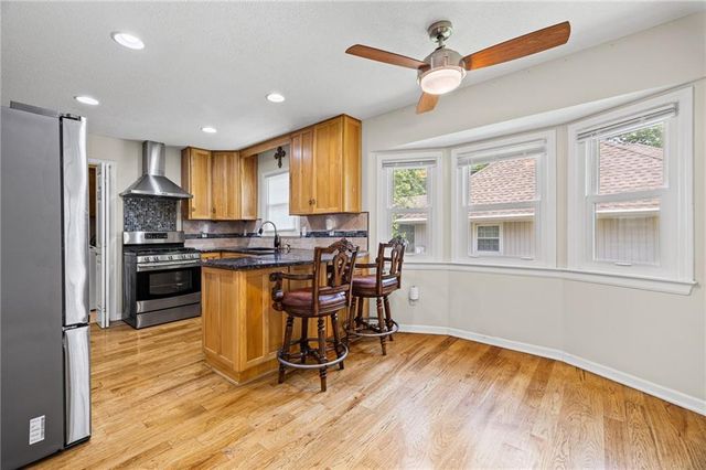 12606 W 69th Street, Shawnee, KS 66216