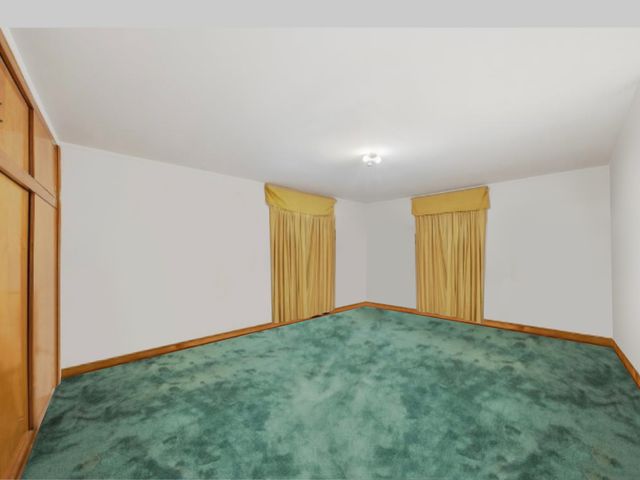 855 W 73rd Street, Chicago, IL 60621