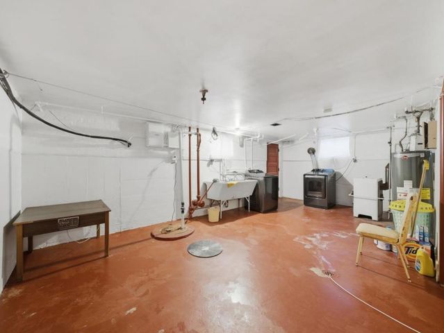 855 W 73rd Street, Chicago, IL 60621