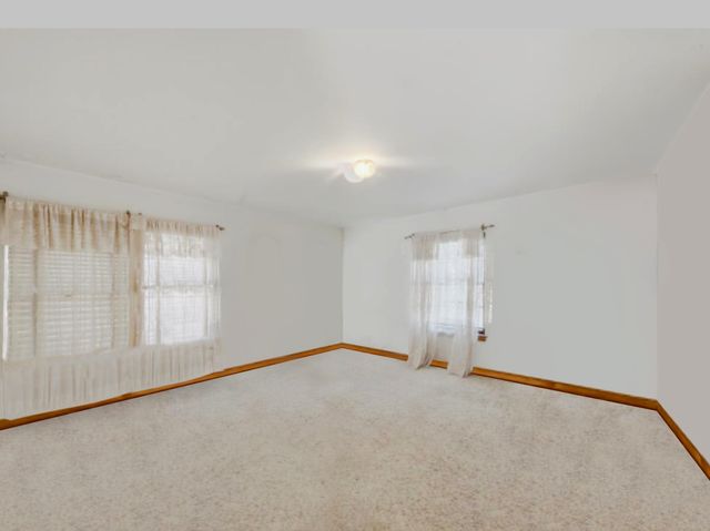 855 W 73rd Street, Chicago, IL 60621