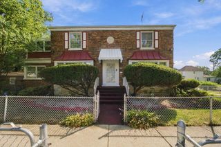 855 W 73rd Street, Chicago, IL 60621