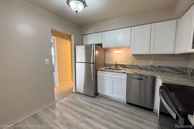 30709 Shiawassee Road 71, Farmington, MI 48336