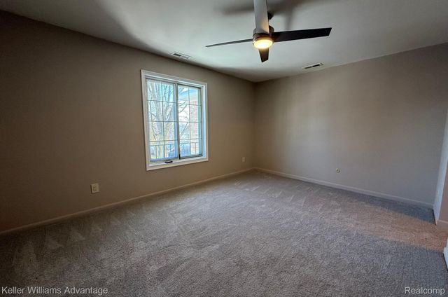 30709 Shiawassee Road 71, Farmington, MI 48336