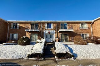 30709 Shiawassee Road 71, Farmington, MI 48336