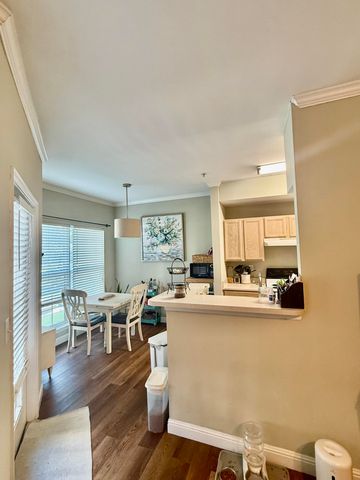 700 Daniel Ellis Drive 9105, Charleston, SC 29412