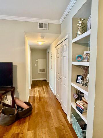 700 Daniel Ellis Drive 9105, Charleston, SC 29412