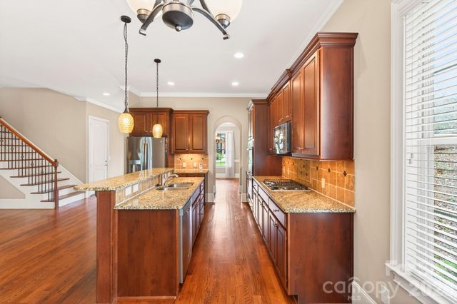 7945 Rolling Creek Court, Charlotte, NC 28270
