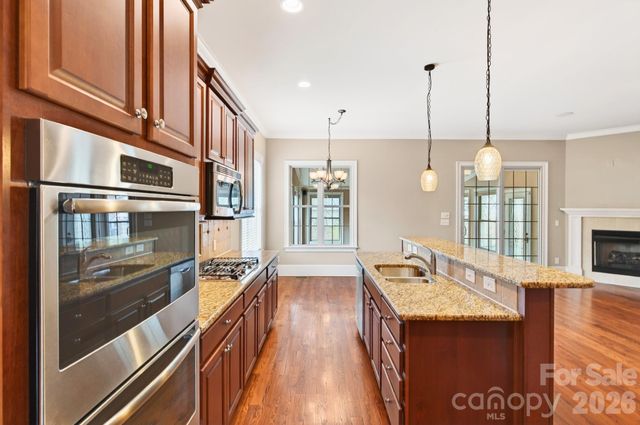7945 Rolling Creek Court, Charlotte, NC 28270