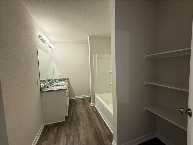 15535 Taylorcrest Drive, Conroe, TX 77306