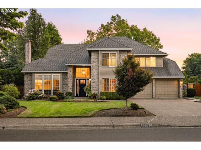 14735 Sw PEACHTREE Dr, Portland, OR 97224