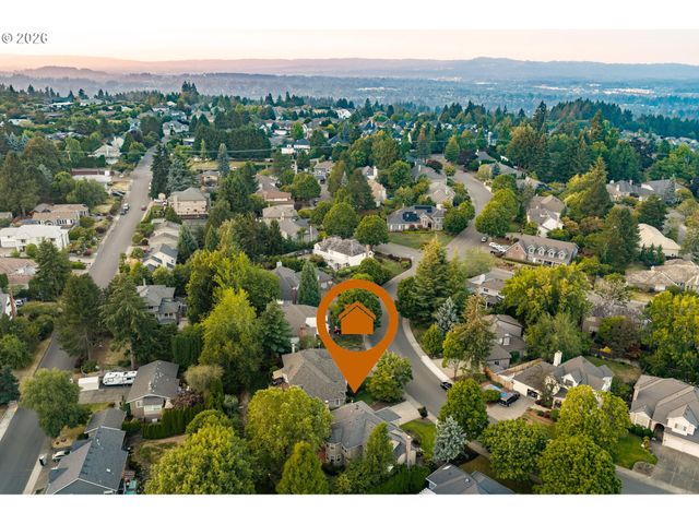 14735 Sw PEACHTREE Dr, Portland, OR 97224