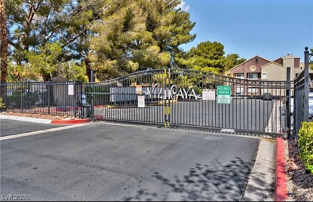 5076 South Rainbow Boulevard 104, Las Vegas, NV 89118