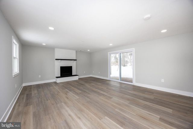 181 W 7TH AVE, Trappe, PA 19426