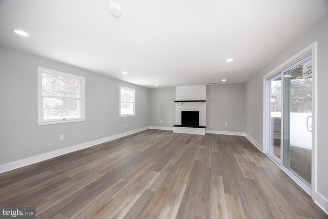 181 W 7TH AVE, Trappe, PA 19426