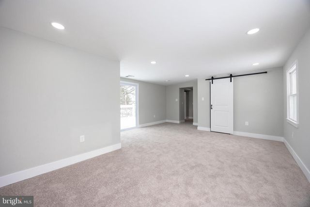 181 W 7TH AVE, Trappe, PA 19426