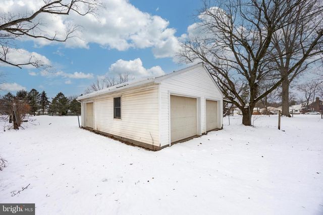 181 W 7TH AVE, Trappe, PA 19426