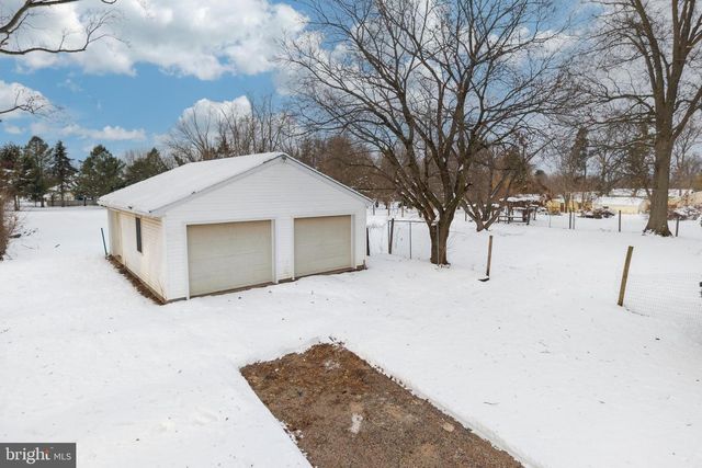 181 W 7TH AVE, Trappe, PA 19426