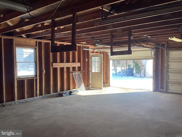 181 W 7TH AVE, Trappe, PA 19426