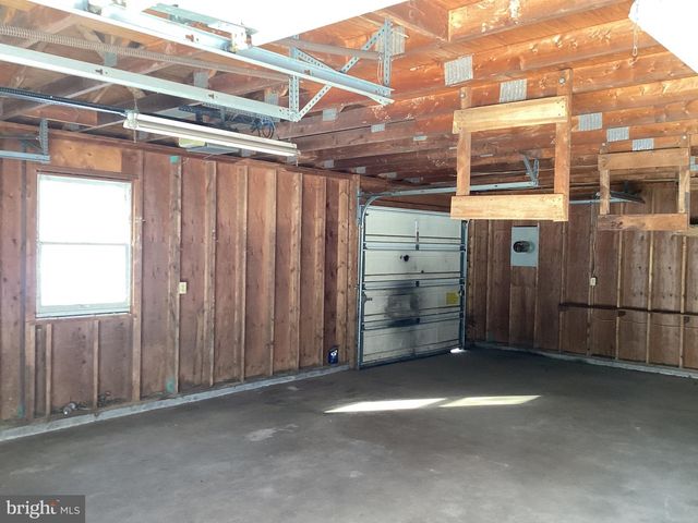 181 W 7TH AVE, Trappe, PA 19426