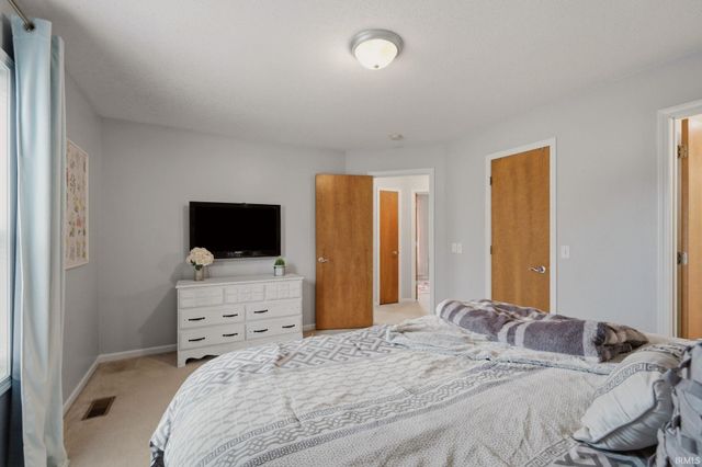 16036 Timberwillow Drive, Huntertown, IN 46748