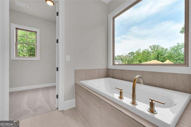 7062 Hammock Trail, Gainesville, GA 30506