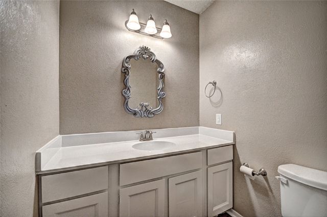 3319 Crites Street 101, Richland Hills, TX 76118