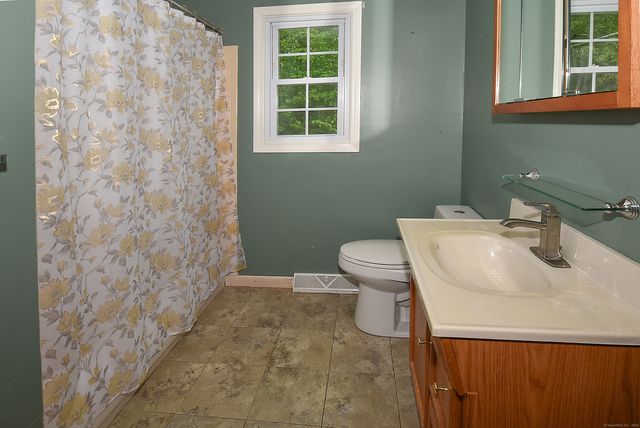 132 Walkley Drive, Southington, CT 06489