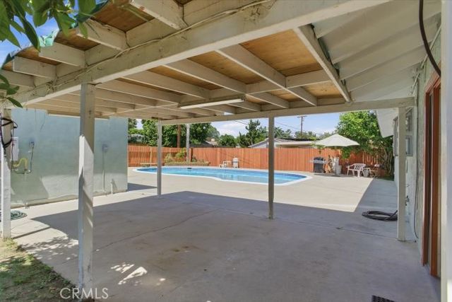 20247 Parthenia, Winnetka, CA 91306