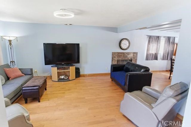 20247 Parthenia, Winnetka, CA 91306