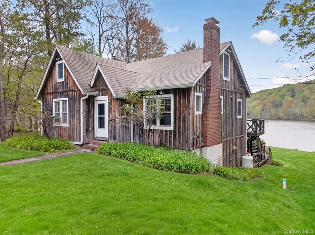 79 Redwood Lane, Swan Lake, NY 12783